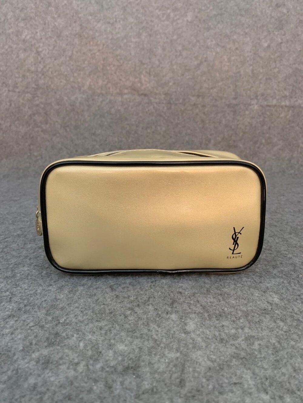 Yves Saint Laurent YSL Beaute Travel Toiletry Cosmetic Top Zip Closure Bag - Picture 2 of 8